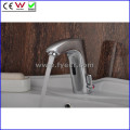 China Hot Sale Automatic Sensor Faucet Mixer (QH0112A)